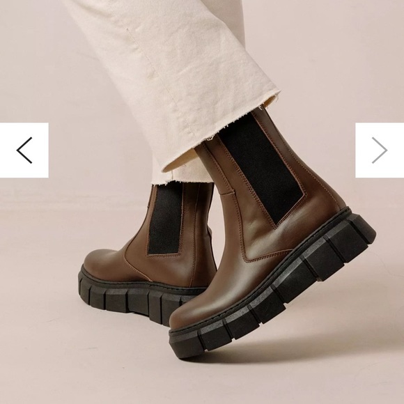 ALOHAS Shoes - ALOHAS Armor Leather Combat Boot in Coffee Brown